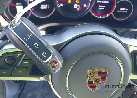 2021 Porsche Cayenne Gts из США, поврежденный, VIN WP1AG2AY9MDA34886